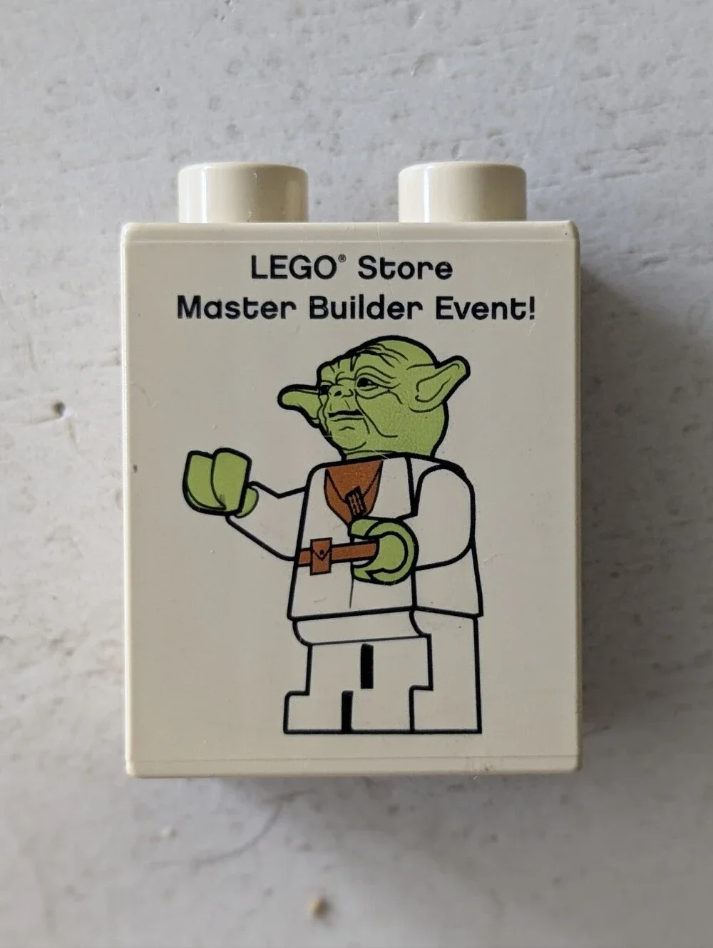 VINTAGE 2009 LEGO STORE MASTER BUILDER EVENT YODA BRICK